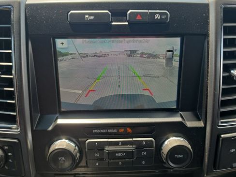 Used 2018 Ford F150 XLT w/ Equipment Group 302A Luxury AWD/4WD image 30