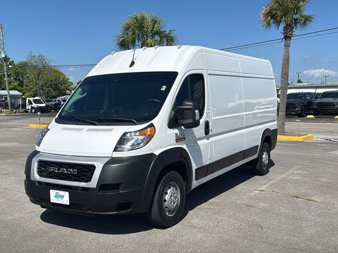 Used 2023 RAM ProMaster 2500 FWD image 2