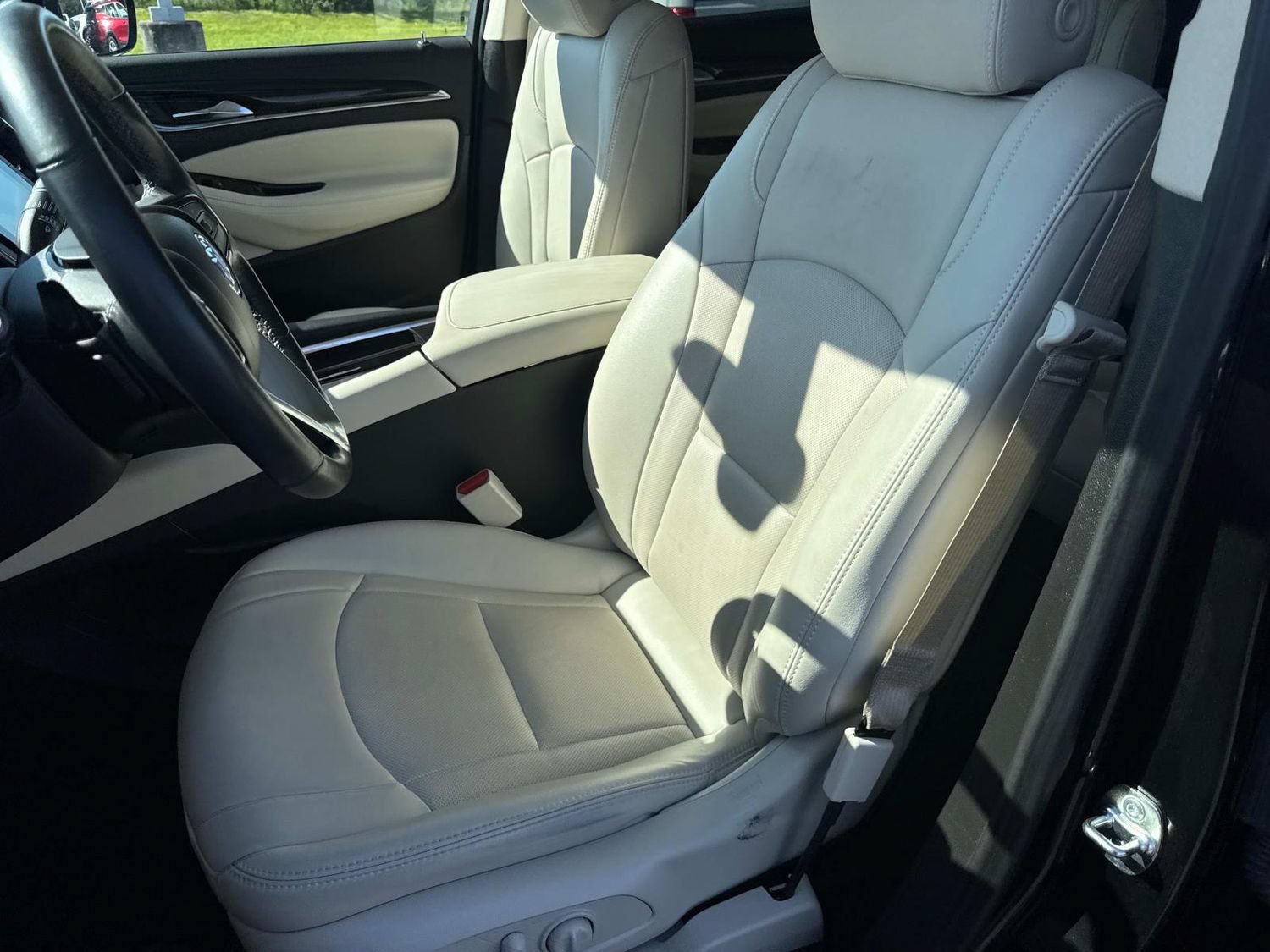 Used 2024 Buick Enclave Essence w/ Trailering Package, 5000 lbs. AWD/4WD image 32