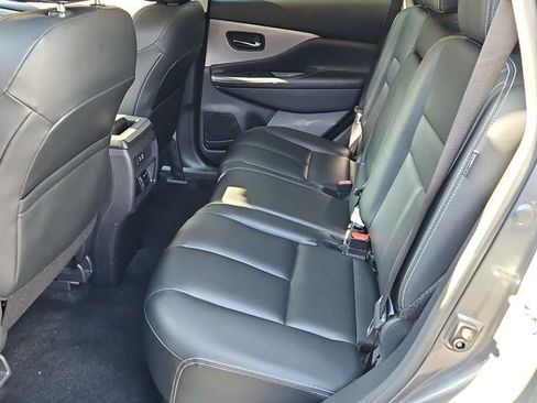 Used 2023 Nissan Murano SV image 13