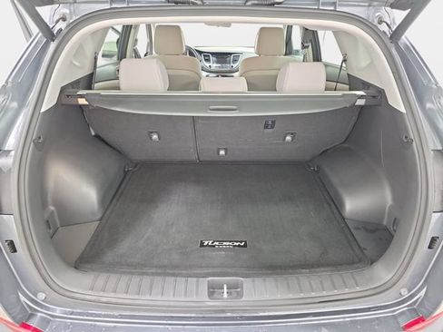 Used 2017 Hyundai Tucson Sport w/ Cargo Package FWD image 34