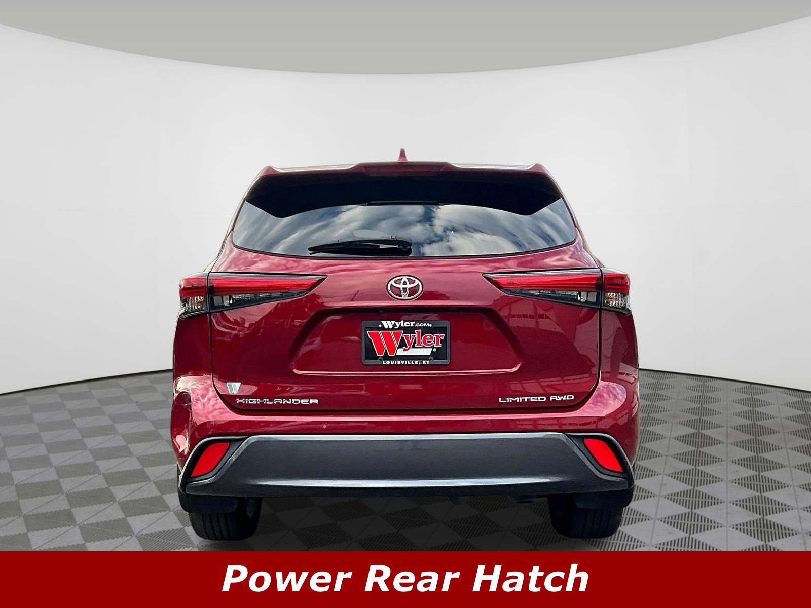 Used 2023 Toyota Highlander Limited AWD/4WD image 5