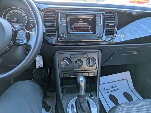 Used 2019 Volkswagen Beetle 2.0T S image 19