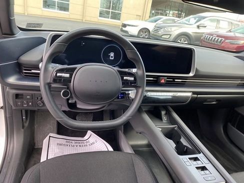 Used 2024 Hyundai Ioniq 6 SE image 11