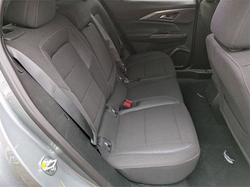 New 2026 Chevrolet Equinox EV LT image 26