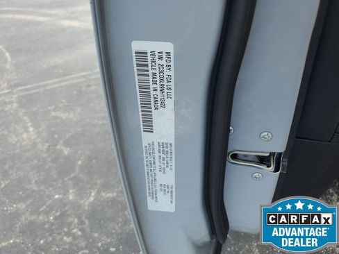 Used 2022 Dodge Charger SRT Hellcat image 30