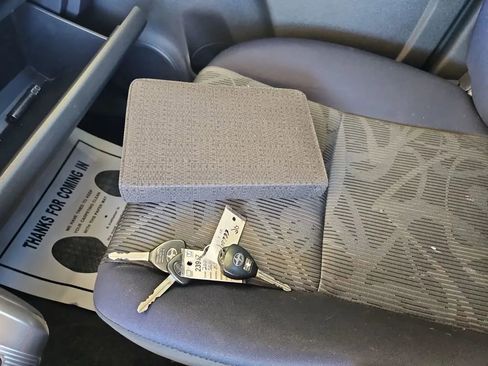 Used 2011 Scion xB image 25