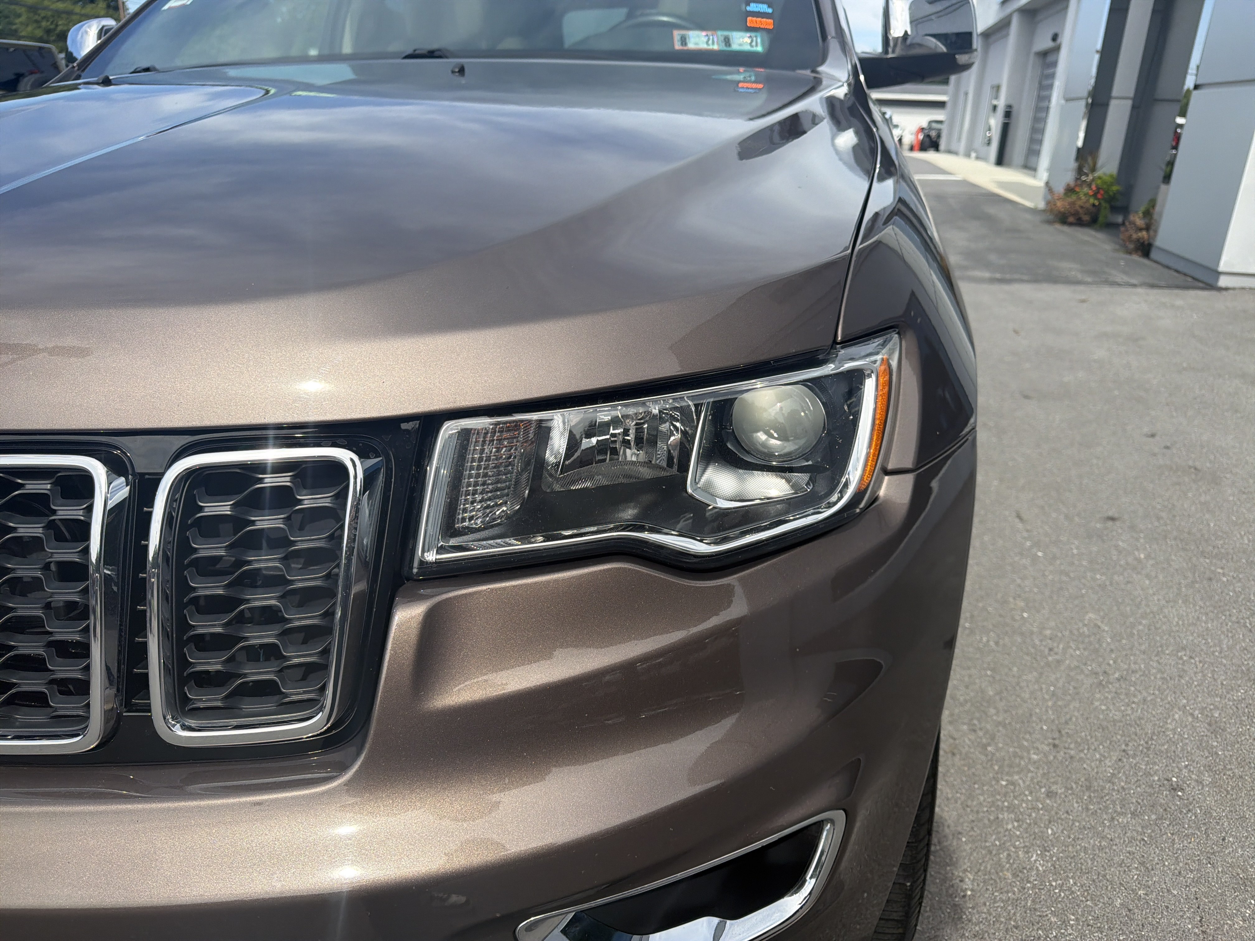Used 2020 Jeep Grand Cherokee Limited w/ Trailer Tow Group IV AWD/4WD image 10