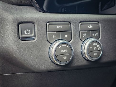 New 2026 GMC Sierra 1500 Elevation AWD/4WD image 15