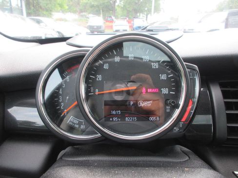 Used 2020 MINI Cooper S FWD image 10