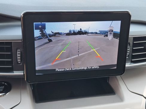 Used 2024 Ford Explorer XLT w/ Equipment Group 202A image 20