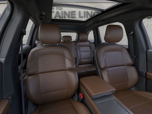 New 2026 Lincoln Nautilus Reserve image 10