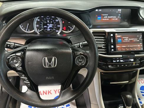 Used 2016 Honda Accord EX image 20