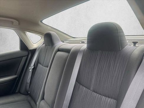 Used 2017 Nissan Sentra SV image 24