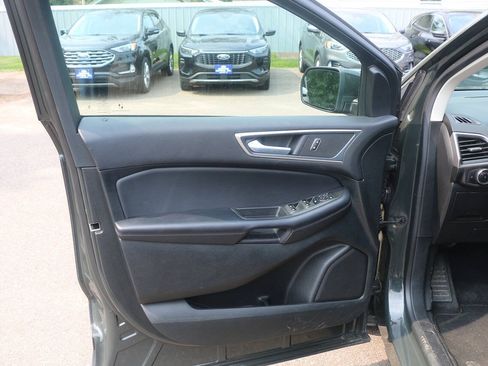 Used 2024 Ford Edge SEL AWD/4WD image 29