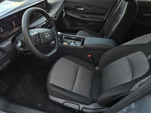 New 2026 Nissan Sentra SV w/ Floor Mat Package FWD image 17