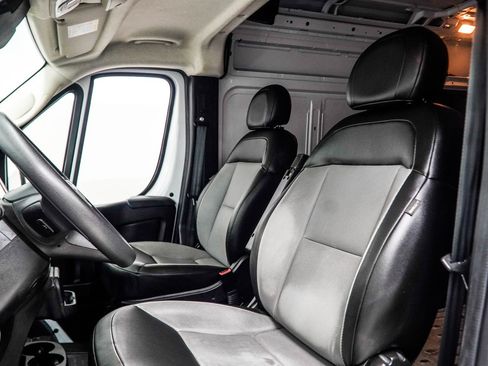Used 2023 RAM ProMaster 2500 FWD image 32