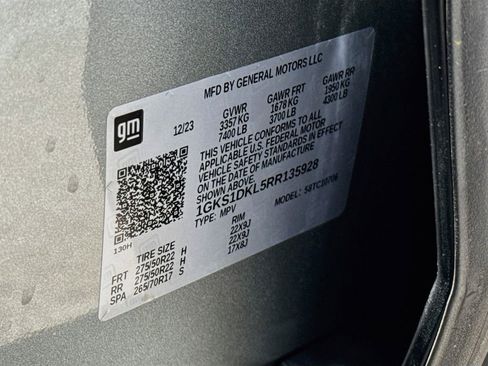 Used 2024 GMC Yukon Denali w/ Denali Reserve Package RWD image 15