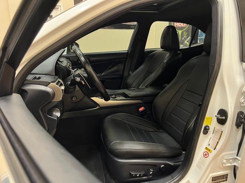 Used 2014 Lexus IS 350 w/ F Sport Package RWD image 17