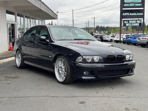 Used 2003 BMW M5 RWD image 8