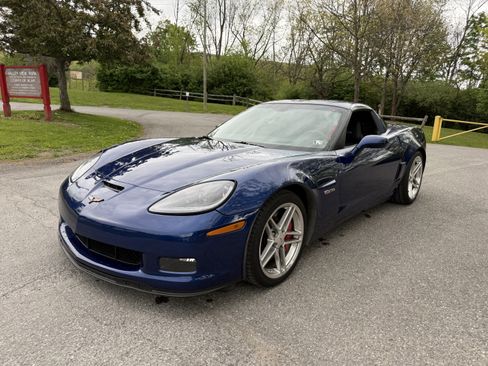 Used 2006 Chevrolet Corvette Z06 RWD image 7