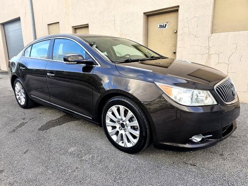 Used 2013 Buick LaCrosse Leather image 3