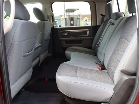 Used 2018 RAM 2500 Big Horn AWD/4WD image 38