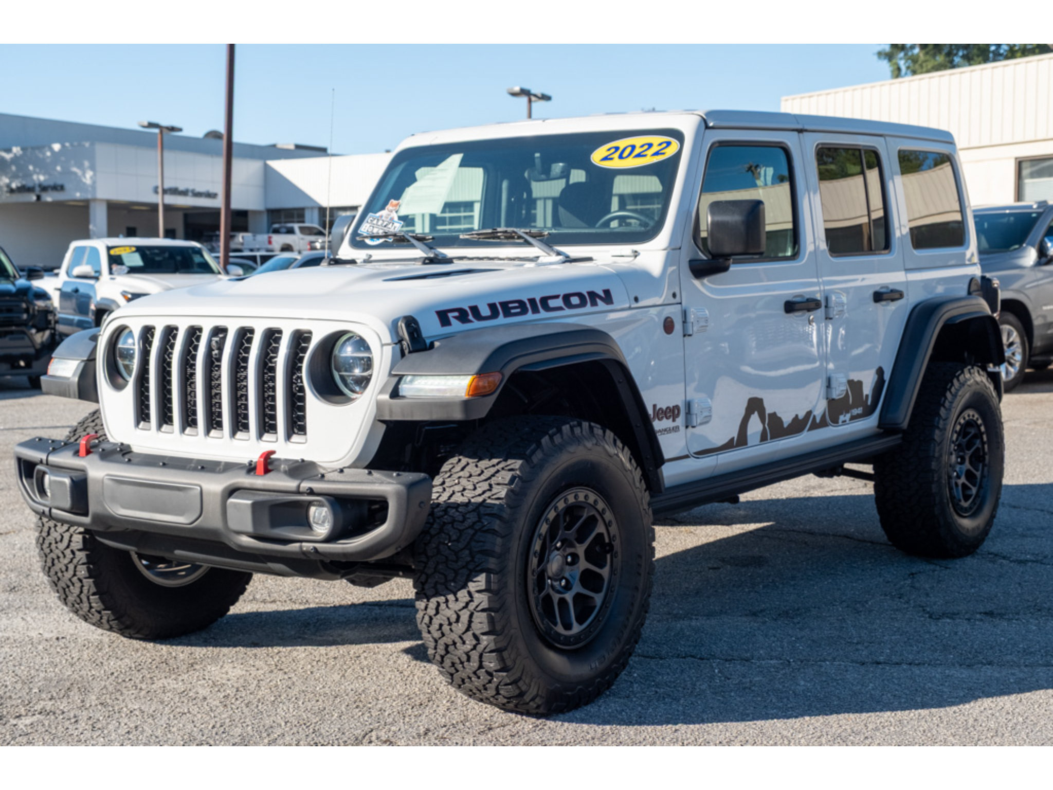Used 2022 Jeep Wrangler Unlimited Rubicon w/ Xtreme Recon 35" Tire Package AWD/4WD image 4