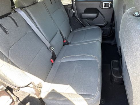 Used 2025 Jeep Wrangler Unlimited Sport S 4xe AWD/4WD image 17