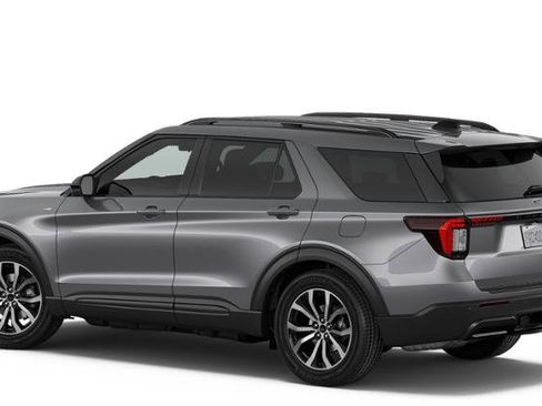 New 2026 Ford Explorer ST-Line image 25
