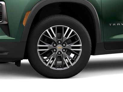 New 2027 Chevrolet Traverse LT w/ Driver Confidence Package