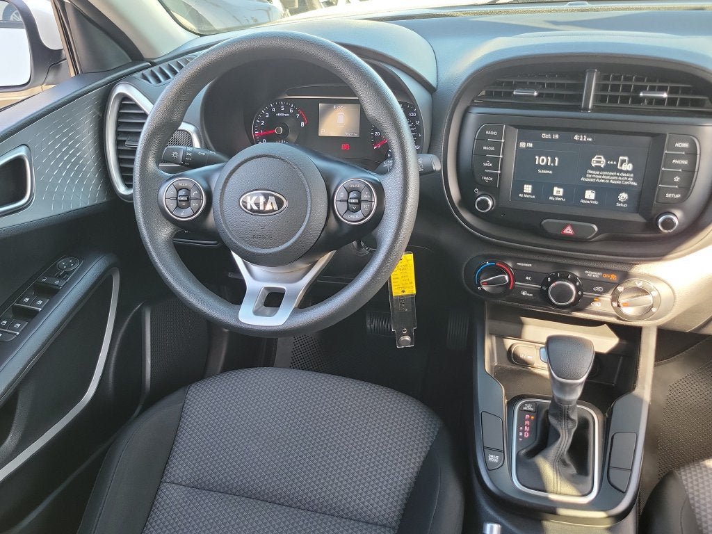 Used 2021 Kia Soul LX FWD image 10