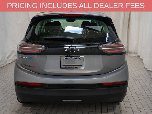 Used 2023 Chevrolet Bolt LT w/ Driver Confidence Package FWD image 4