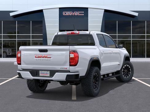 New 2026 GMC Canyon AT4 image 4