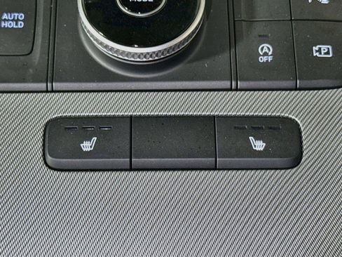 Used 2025 Hyundai Palisade SEL FWD image 18