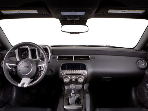 Used 2010 Chevrolet Camaro SS w/ RS Package RWD image 10