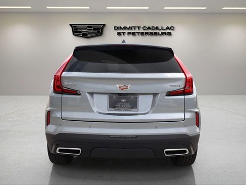 Certified 2025 Cadillac XT4 Premium Luxury image 4