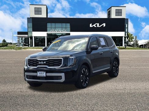 Used 2024 Kia Telluride SX w/ Towing Package AWD/4WD image 5