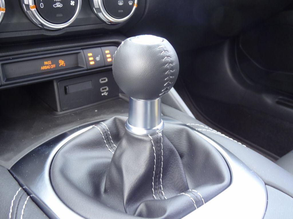 New 2026 MAZDA MX-5 Miata Grand Touring w/ Weather Package RWD image 26