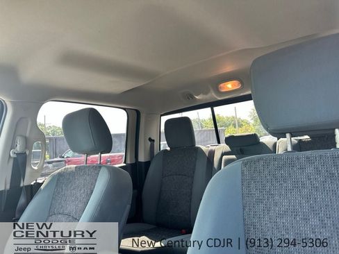 Used 2017 RAM 1500 Big Horn AWD/4WD image 27