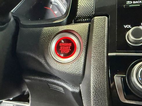 Used 2021 Honda Civic Sport image 28