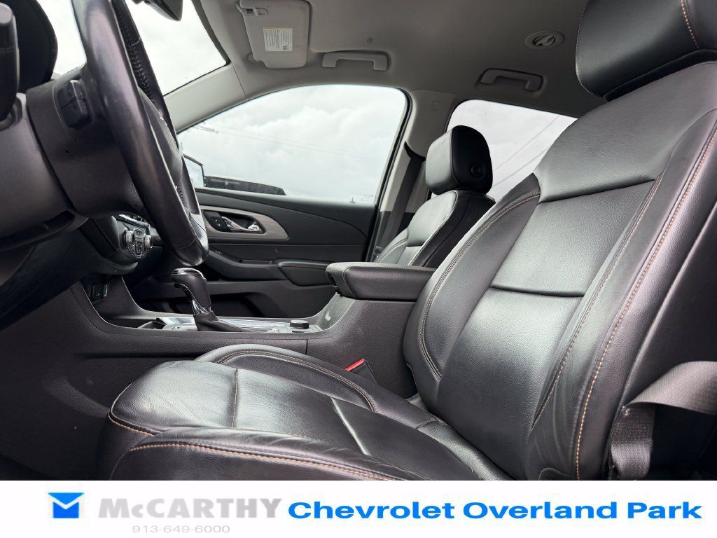 Used 2018 Chevrolet Traverse RS w/ LPO, Cargo Package FWD image 10
