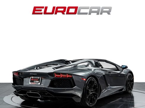 Used 2014 Lamborghini Aventador LP 700-4 AWD/4WD image 6