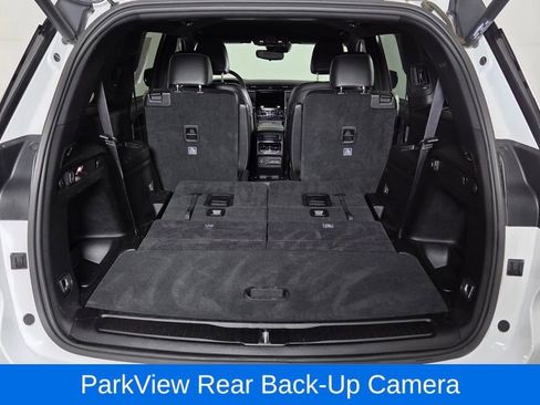 Used 2023 Jeep Grand Cherokee L Laredo image 11