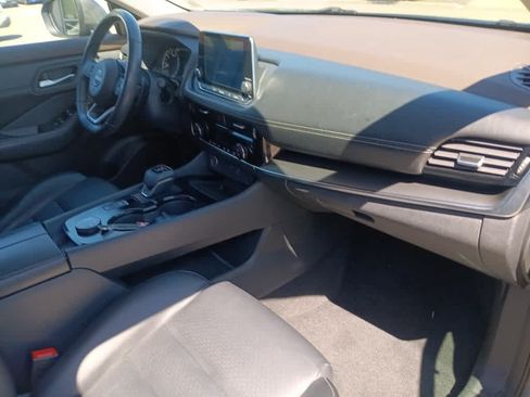 Used 2022 Nissan Rogue SV w/ SV Premium Package AWD/4WD image 25