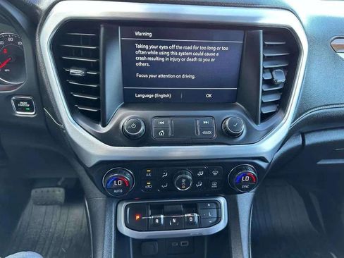 Used 2021 GMC Acadia SLE w/ Driver Convenience Package image 15