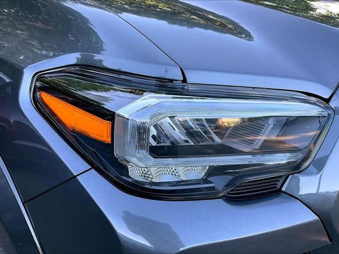 Certified 2023 Toyota Tacoma TRD Sport w/ Technology Package AWD/4WD image 25