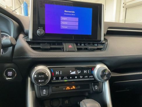 Used 2025 Toyota RAV4 XLE image 16