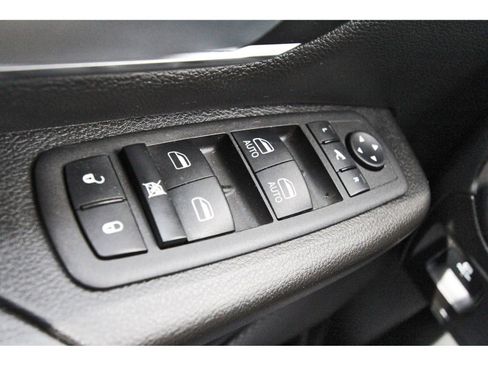 Used 2024 RAM 1500 Lone Star image 19