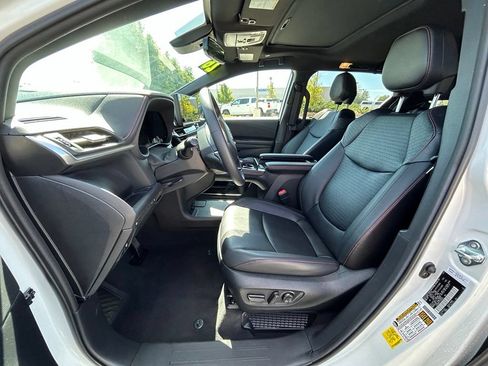 Used 2026 Toyota Sienna XSE FWD image 12